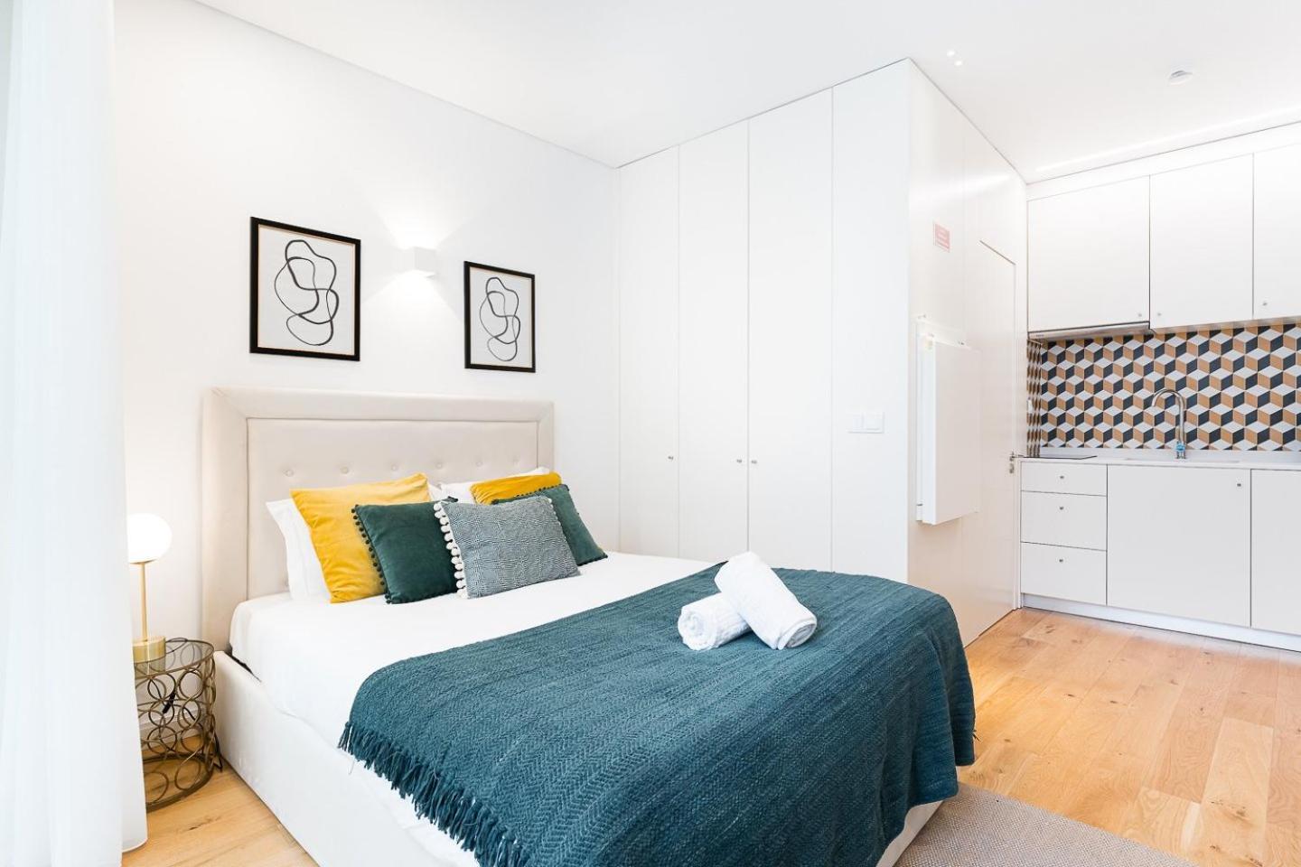 Guestready - Contemporary Studio In Порту Экстерьер фото