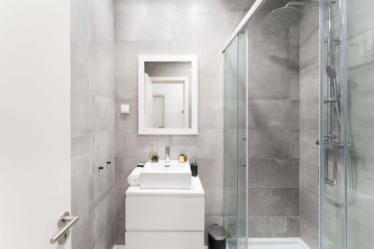 Guestready - Contemporary Studio In Порту Экстерьер фото